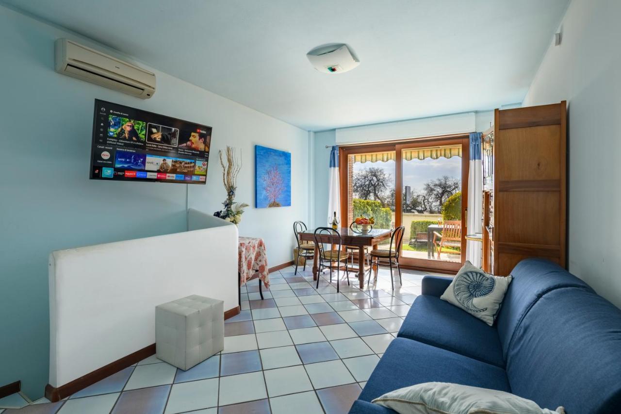 Apartment Beach-front Boutique Lido 113 *