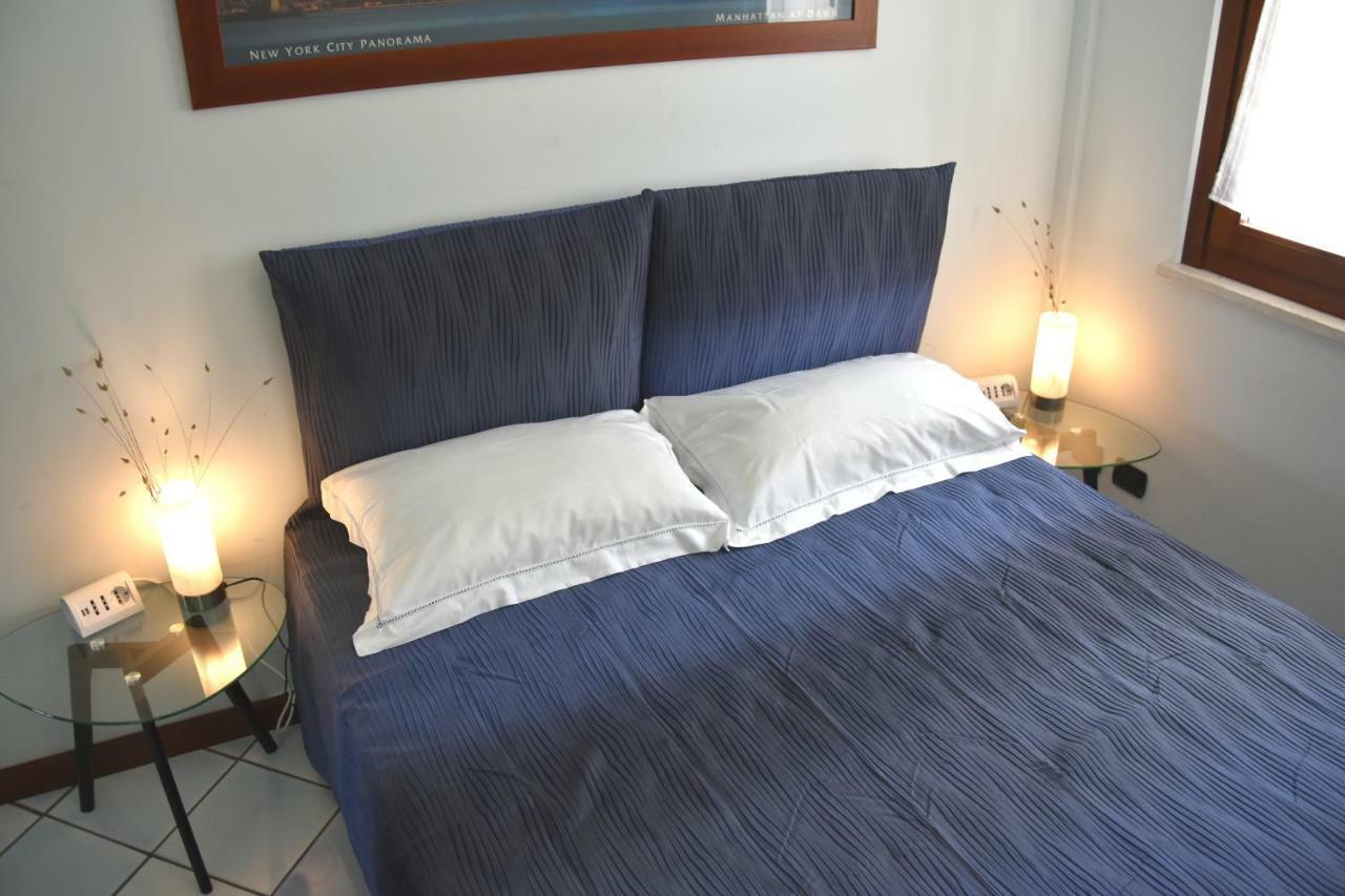 Apartment Beach-front Boutique Lido 113